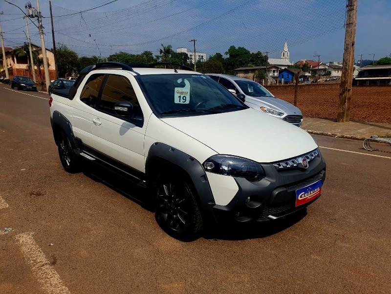 FIAT STRADA ADVENTURE 1.8 CD 2018/2019 CRUZEIRO MULTIMARCAS CRUZEIRO DO SUL / Carros no Vale