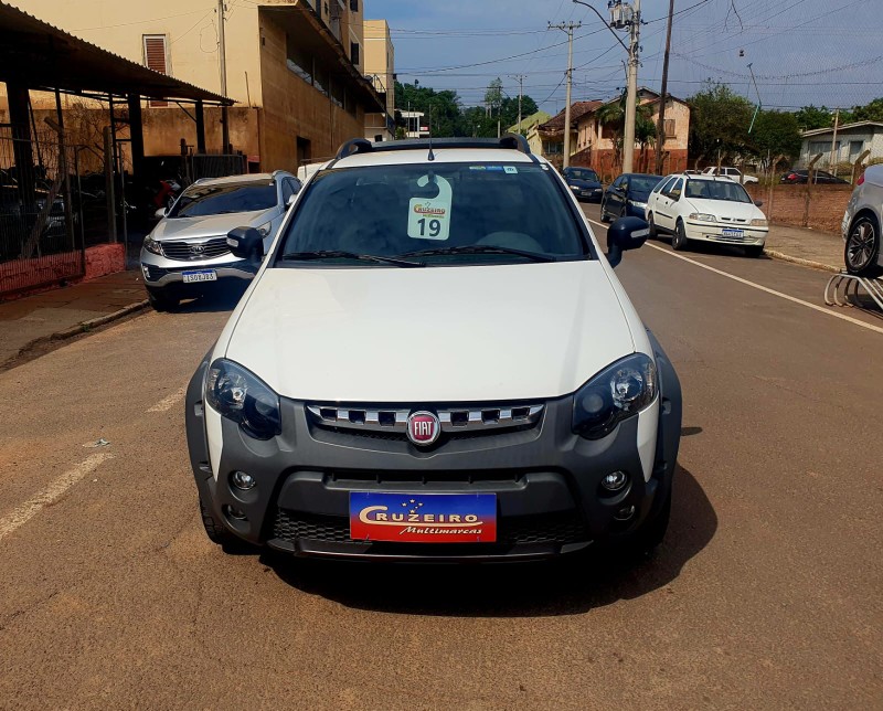 FIAT STRADA ADVENTURE 1.8 CD 2018/2019 CRUZEIRO MULTIMARCAS CRUZEIRO DO SUL / Carros no Vale