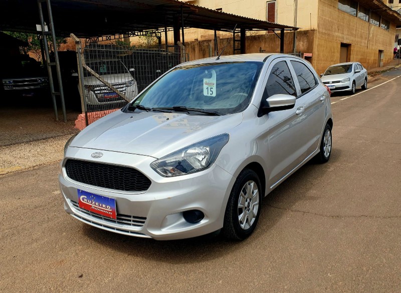 FORD KA 1.0 SE PLUS 2014/2015 CRUZEIRO MULTIMARCAS CRUZEIRO DO SUL / Carros no Vale