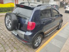 VOLKSWAGEN CROSSFOX GII 1.6 2011/2012 ALTERNATIVA VEÍCULOS LAJEADO / Carros no Vale