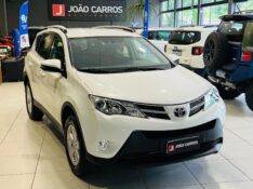 TOYOTA RAV4 2.0 4X2 2014/2014 JOÃO CARROS MULTIMARCAS GUAPORÉ / Carros no Vale