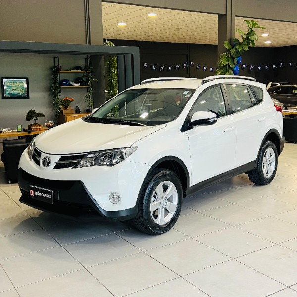 TOYOTA RAV4 2.0 4X2 2014/2014 JOÃO CARROS MULTIMARCAS GUAPORÉ / Carros no Vale