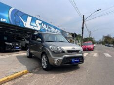 KIA SOUL 1.6 16V 2012/2013 LS MULTIMARCAS VENÂNCIO AIRES / Carros no Vale