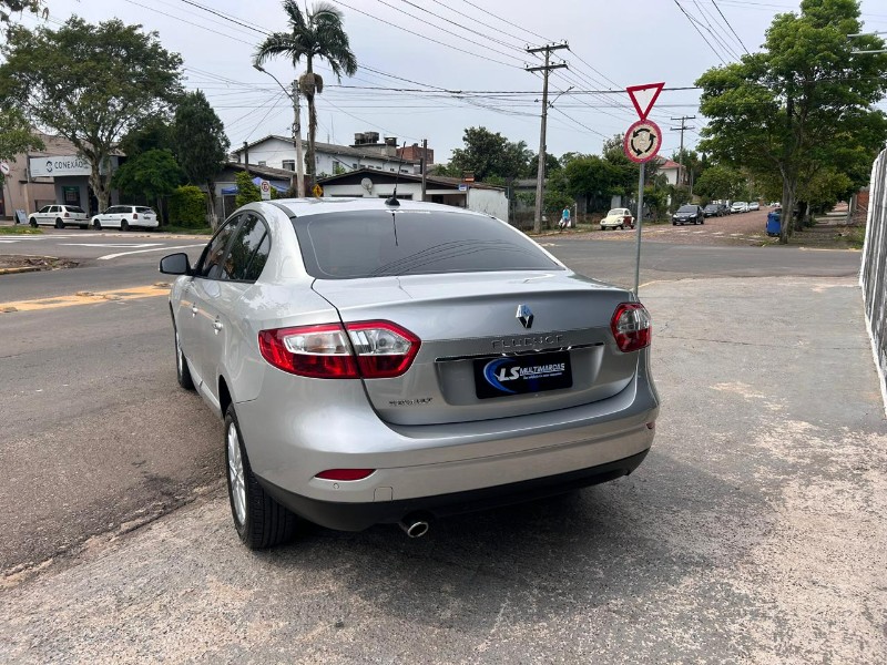 RENAULT FLUENCE 2.0 DYNAMIQUE 16V FLEX 4P AUTOMÁTICO 2014/2015 LS MULTIMARCAS VENÂNCIO AIRES / Carros no Vale