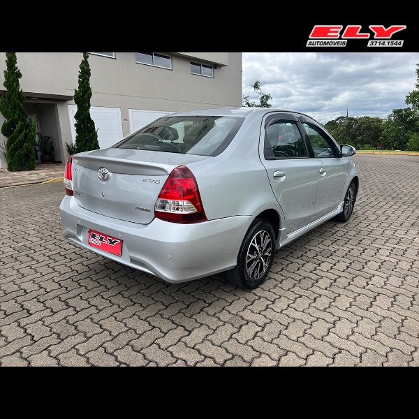 TOYOTA ETIOS 1.5 PLATINUM SEDAN 16V - 2018