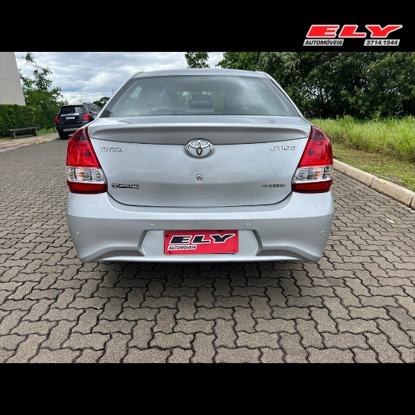 TOYOTA ETIOS 1.5 PLATINUM SEDAN 16V - 2018