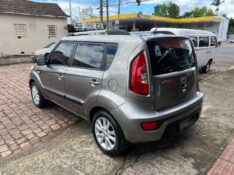 KIA SOUL EX 1.6 16V FLEX 2012/2013 AR MULTIMARCAS VENÂNCIO AIRES / Carros no Vale