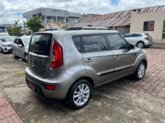 KIA SOUL EX 1.6 16V FLEX 2012/2013 AR MULTIMARCAS VENÂNCIO AIRES / Carros no Vale