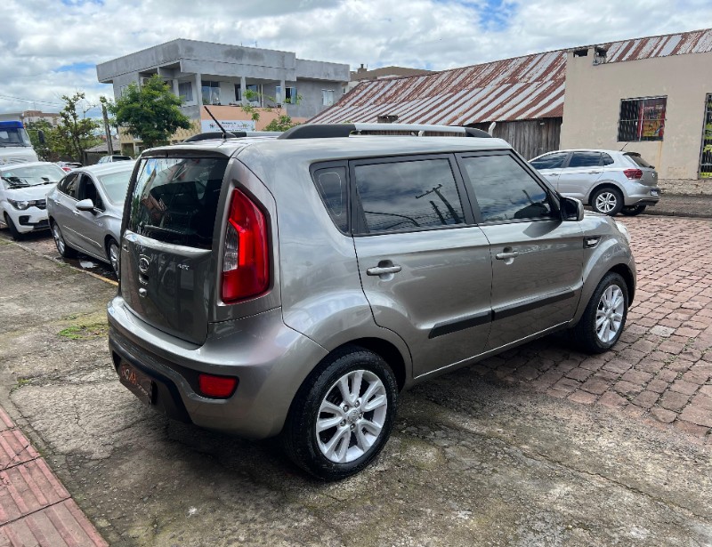 KIA SOUL EX 1.6 16V FLEX 2012/2013 AR MULTIMARCAS VENÂNCIO AIRES / Carros no Vale