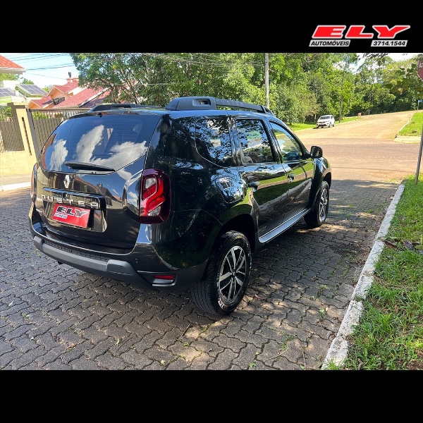 RENAULT DUSTER DYNAMIQUE 1.6 FLEX 16V MEC. 2017/2017 ELY AUTOMÓVEIS LAJEADO / Carros no Vale