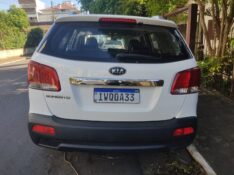 KIA SORENTO EX 2.4 2012/2012 ALTERNATIVA VEÍCULOS LAJEADO / Carros no Vale