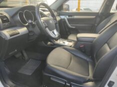 KIA SORENTO EX 2.4 2012/2012 ALTERNATIVA VEÍCULOS LAJEADO / Carros no Vale