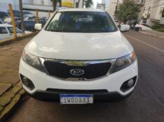 KIA SORENTO EX 2.4 2012/2012 ALTERNATIVA VEÍCULOS LAJEADO / Carros no Vale