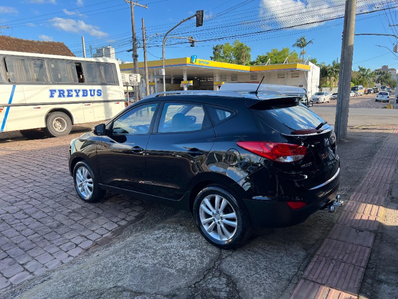 HYUNDAI IX35 2.0 MPFI GLS 16V FLEX 4P AUTOMÁTICO 2015/2015 AR MULTIMARCAS VENÂNCIO AIRES / Carros no Vale