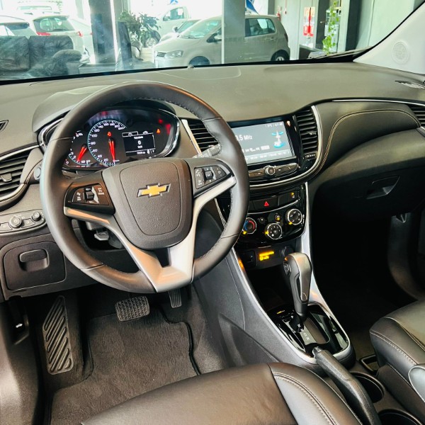 CHEVROLET TRACKER PREMIER II 1.4 2018/2018 JOÃO CARROS MULTIMARCAS GUAPORÉ / Carros no Vale