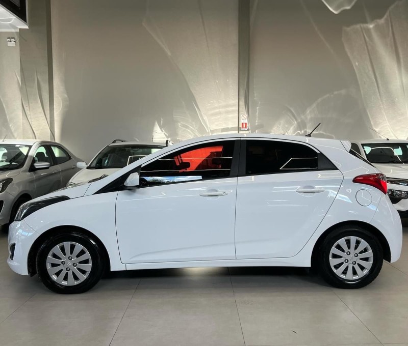 HYUNDAI HB20 1.0 CONFORT PLUS 2014/2014 LEHMEN VEÍCULOS VENÂNCIO AIRES / Carros no Vale