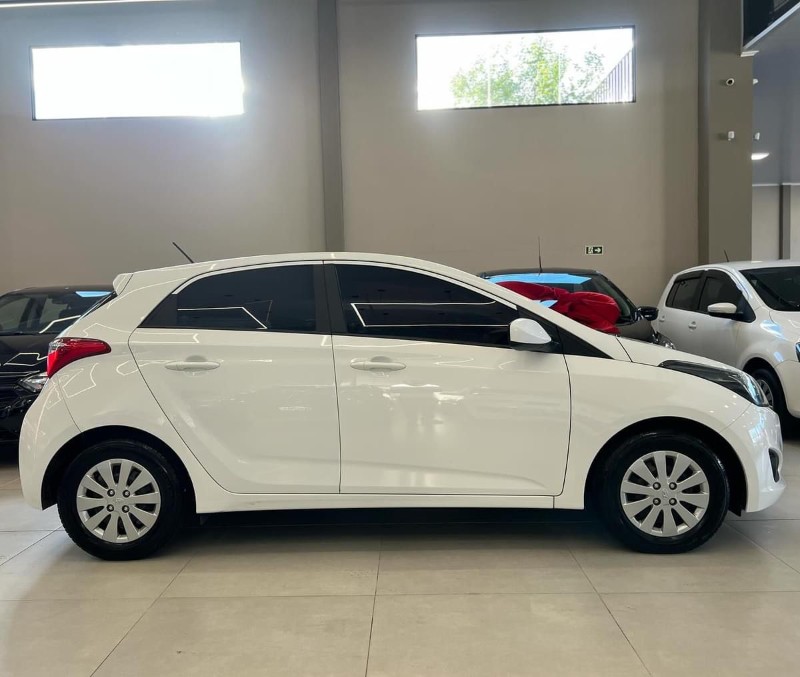 HYUNDAI HB20 1.0 CONFORT PLUS 2014/2014 LEHMEN VEÍCULOS VENÂNCIO AIRES / Carros no Vale