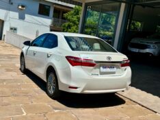 TOYOTA COROLLA XEI 2.0 2016/2017 SÉTIMA VEÍCULOS GUAPORÉ / Carros no Vale