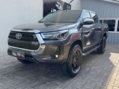 TOYOTA HILUX CABINE DUPLA HILUX CD SRX 4X4 2.8 TDI 16V DIESEL AUT. /2021 IDEAL VEÍCULOS LAJEADO / Carros no Vale