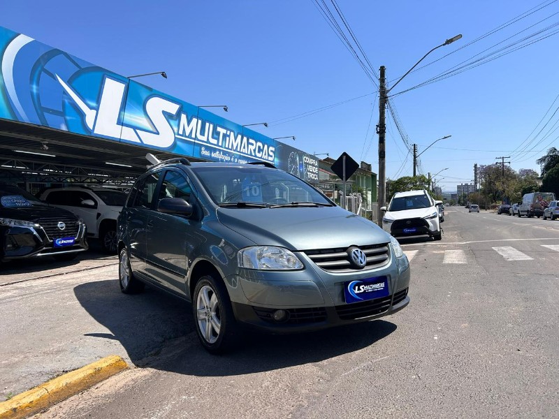 VOLKSWAGEN SPACEFOX 1.6/ 1.6 TREND TOTAL FLEX 8V 5P 2009/2010 LS MULTIMARCAS VENÂNCIO AIRES / Carros no Vale