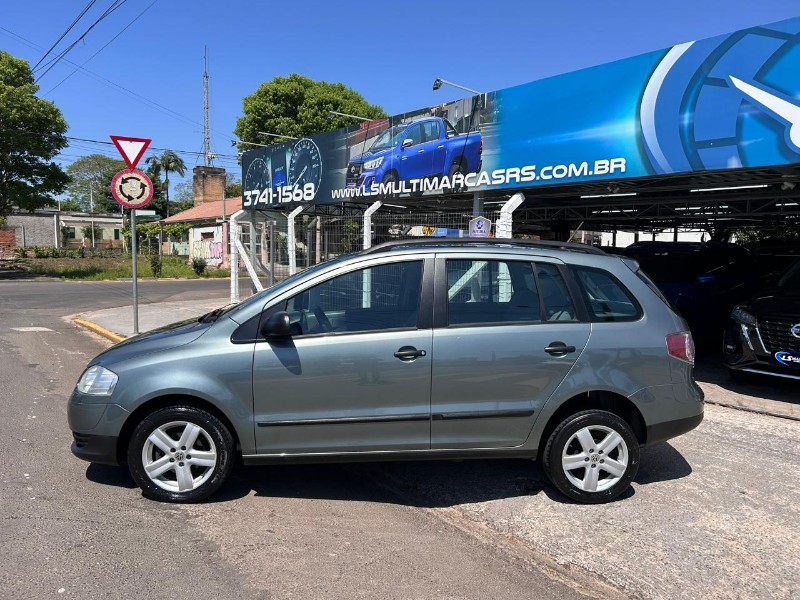 VOLKSWAGEN SPACEFOX 1.6/ 1.6 TREND TOTAL FLEX 8V 5P 2009/2010 LS MULTIMARCAS VENÂNCIO AIRES / Carros no Vale