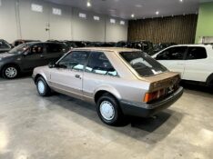 FORD ESCORT 1.8 GL 8V 1990/1990 M&C AUTOMÓVEIS CAXIAS DO SUL / Carros no Vale