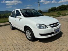 CHEVROLET CORSA CLASSIC /2016 RT 811 VEÍCULOS ARROIO DO MEIO / Carros no Vale