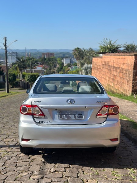 TOYOTA COROLLA 1.8 GLI 2012/2013 JM AUTOMÓVEIS VENÂNCIO AIRES / Carros no Vale