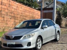 TOYOTA COROLLA 1.8 GLI 2012/2013 JM AUTOMÓVEIS VENÂNCIO AIRES / Carros no Vale