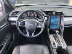 HONDA CIVIC 2.0 EX /2017 CHIMA VEÍCULOS VENÂNCIO AIRES / Carros no Vale