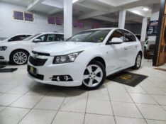 CHEVROLET CRUZE HATCH LTZ 1.8 2013/2014 TS VEÍCULOS ANTA GORDA / Carros no Vale