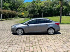 FORD FOCUS SEDAN SE 2.0 AUT 2018/2018 BOSCO AUTOMÓVEIS GUAPORÉ / Carros no Vale