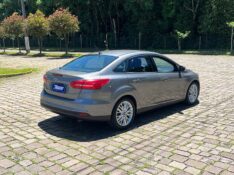 FORD FOCUS SEDAN SE 2.0 AUT 2018/2018 BOSCO AUTOMÓVEIS GUAPORÉ / Carros no Vale