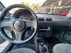 VOLKSWAGEN SAVEIRO 1.6 2004/2004 ELY AUTOMÓVEIS LAJEADO / Carros no Vale