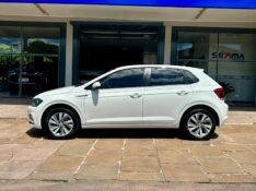 VOLKSWAGEN POLO HIGHLINE 1.0 200 TSI 2018/2019 SÉTIMA VEÍCULOS GUAPORÉ / Carros no Vale