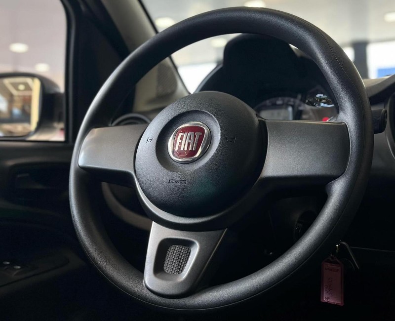 FIAT UNO 1.0 ATTRACTIVE 8V 2021/2021 LEHMEN VEÍCULOS VENÂNCIO AIRES / Carros no Vale