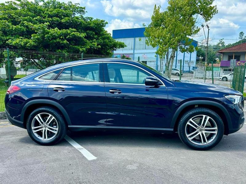 MERCEDES-BENZ GLE 400D 3.0 V6 DIESEL COUPÉ 4MATIC 9G-TRONIC 2022/2022 FÁBIO BERNARDES PORTO ALEGRE / Carros no Vale