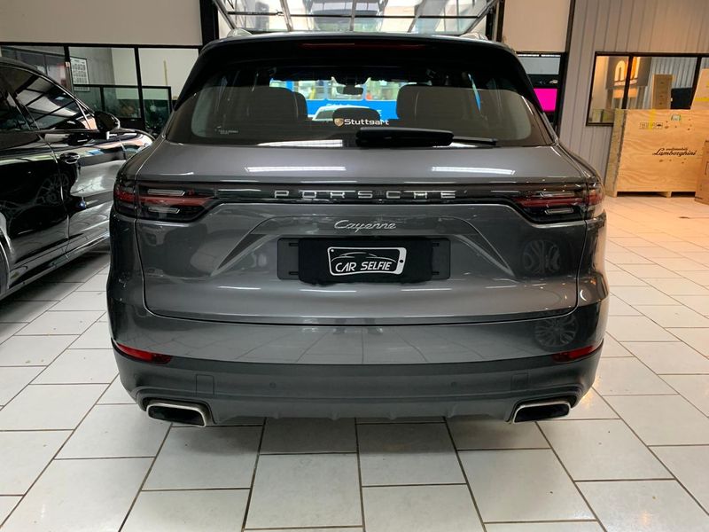 PORSCHE CAYENNE 3.0 V6 GASOLINA AWD TIPTRONIC S 2018/2019 FÁBIO BERNARDES PORTO ALEGRE / Carros no Vale