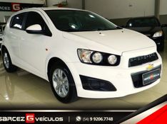 CHEVROLET SONIC 1.6 LT 16V 2013/2014 GARCEZ VEÍCULOS BENTO GONÇALVES / Carros no Vale