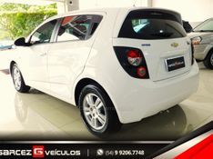 CHEVROLET SONIC 1.6 LT 16V 2013/2014 GARCEZ VEÍCULOS BENTO GONÇALVES / Carros no Vale