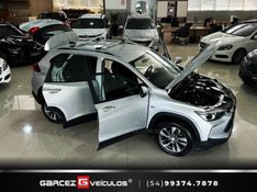 CHEVROLET TRACKER 1.0 12V LT TURBO 2020/2021 GARCEZ VEÍCULOS BENTO GONÇALVES / Carros no Vale