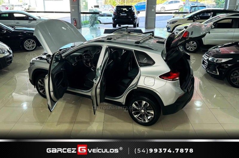 CHEVROLET TRACKER 1.0 12V LT TURBO 2020/2021 GARCEZ VEÍCULOS BENTO GONÇALVES / Carros no Vale