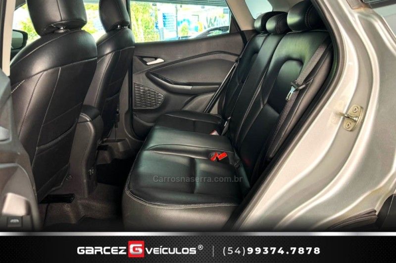 CHEVROLET TRACKER 1.0 12V LT TURBO 2020/2021 GARCEZ VEÍCULOS BENTO GONÇALVES / Carros no Vale