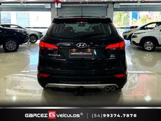 HYUNDAI SANTA FÉ 3.3 MPFI 4X4 7 LUGARES V6 270CV 2013/2014 GARCEZ VEÍCULOS BENTO GONÇALVES / Carros no Vale