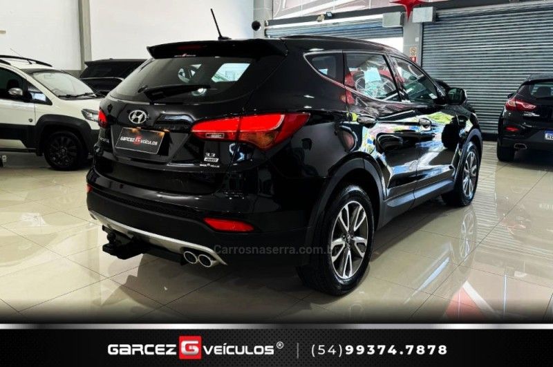 HYUNDAI SANTA FÉ 3.3 MPFI 4X4 7 LUGARES V6 270CV 2013/2014 GARCEZ VEÍCULOS BENTO GONÇALVES / Carros no Vale