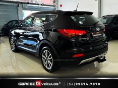 HYUNDAI SANTA FÉ 3.3 MPFI 4X4 7 LUGARES V6 270CV 2013/2014 GARCEZ VEÍCULOS BENTO GONÇALVES / Carros no Vale