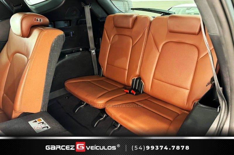 HYUNDAI SANTA FÉ 3.3 MPFI 4X4 7 LUGARES V6 270CV 2013/2014 GARCEZ VEÍCULOS BENTO GONÇALVES / Carros no Vale