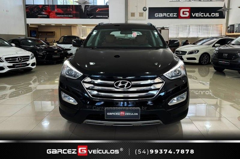 HYUNDAI SANTA FÉ 3.3 MPFI 4X4 7 LUGARES V6 270CV 2013/2014 GARCEZ VEÍCULOS BENTO GONÇALVES / Carros no Vale