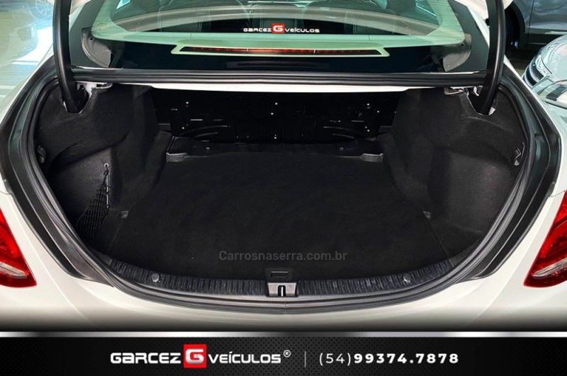 MERCEDES-BENZ C 180 1.6 CGI EXCLUSIVE 16V TURBO 2015/2016 GARCEZ VEÍCULOS BENTO GONÇALVES / Carros no Vale