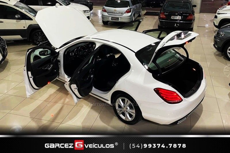 MERCEDES-BENZ C 180 1.6 CGI EXCLUSIVE 16V TURBO 2015/2016 GARCEZ VEÍCULOS BENTO GONÇALVES / Carros no Vale